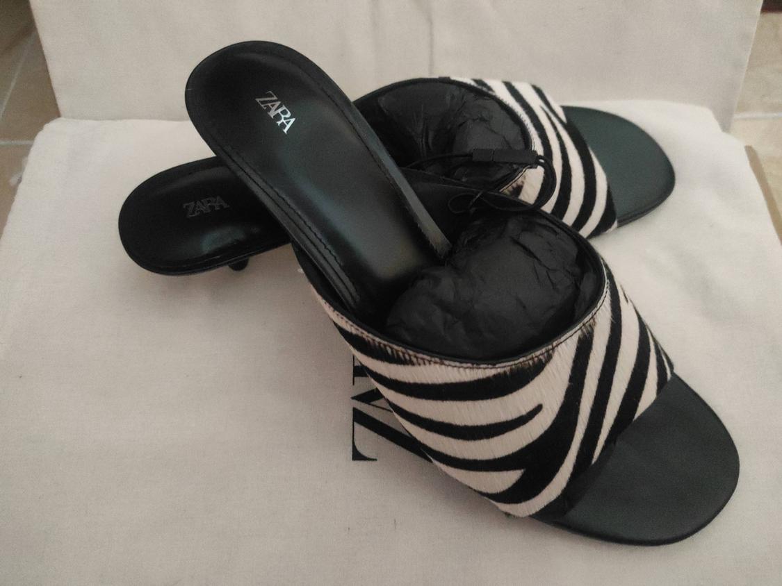 ANIMAL PRINT LEATHER KITTEN HEEL MULES - Image 5
