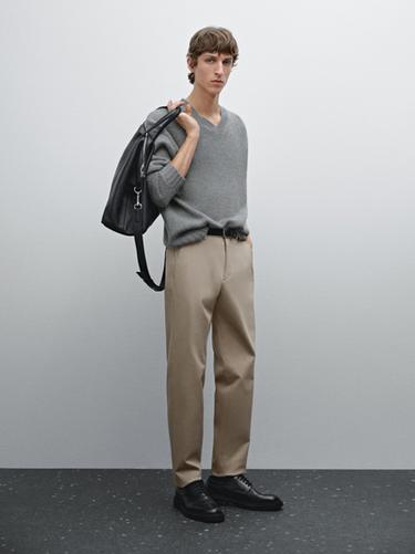 Pantalón slim fit estructura mezcla algodón - Visón de Zara - Imagen 0