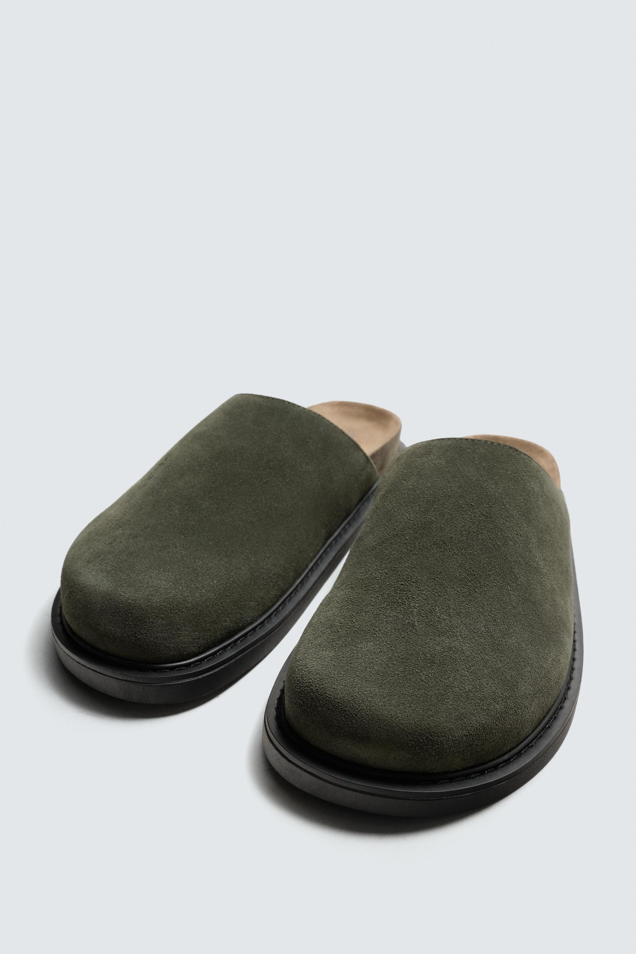 LEATHER CLOGS