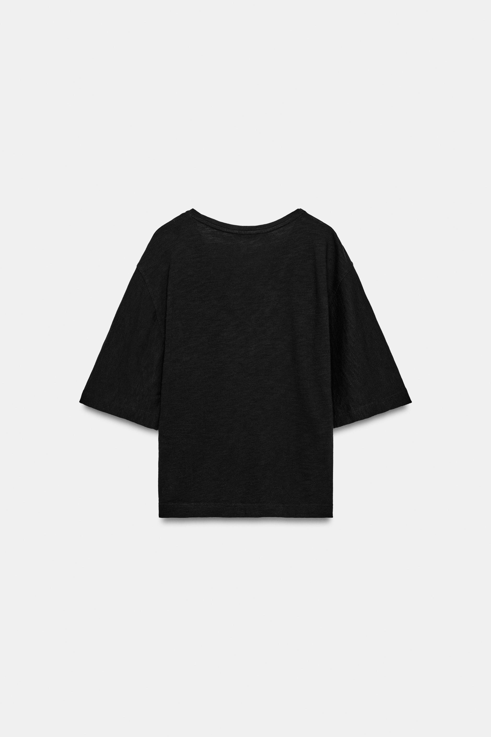 V-NECK T-SHIRT