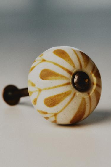 PACK TIRADORES CERÁMICA FLOR (PACK DE 2) - Mostaza de Zara