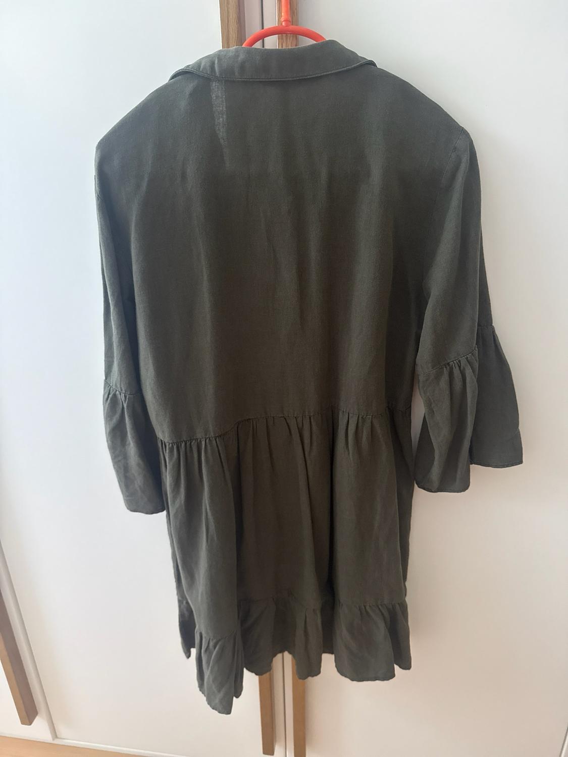 RUFFLED DRESS WITH BUTTONS - Image 2