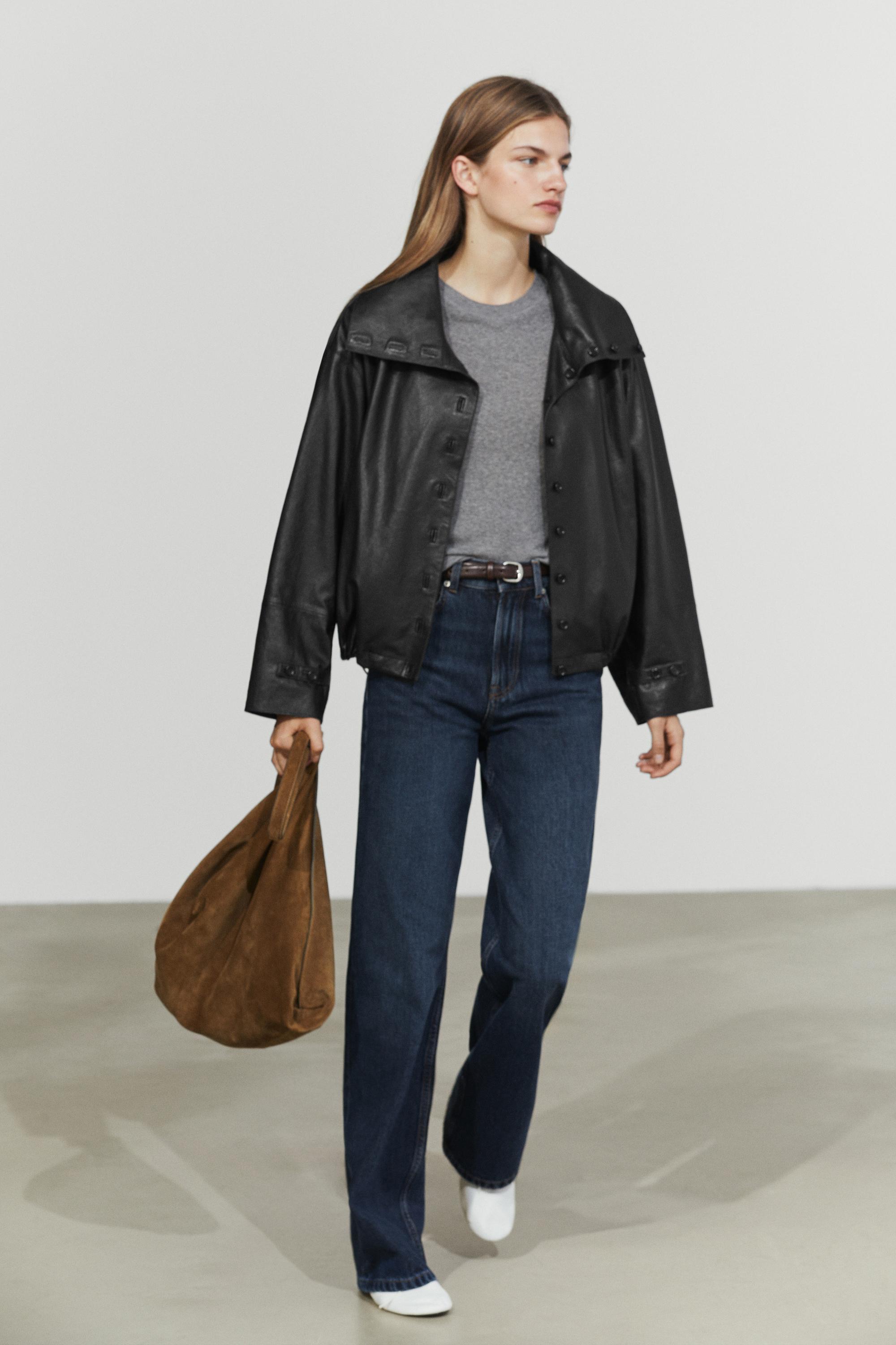Blouson bomber en cuir nappa avec détails boutons