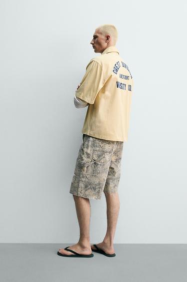 CHEMISE COUPE BOXY À INSCRIPTIONS IMPRIMÉES - Sable de Zara - Image 3