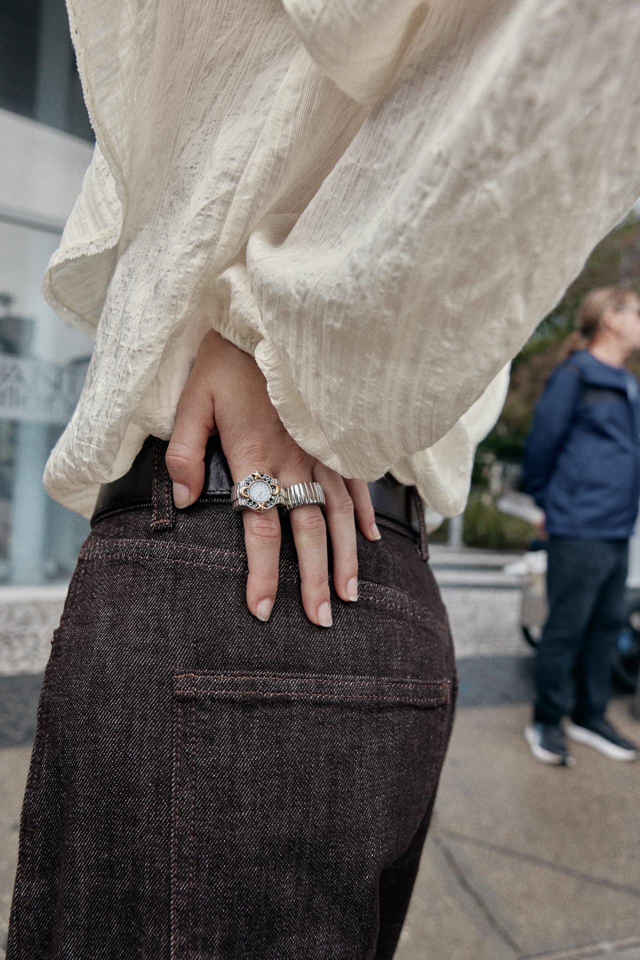 ZARA 2-PACK OF MESH WATCH RINGS