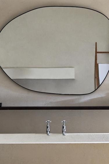 LARGE ASYMMETRIC WALL MIRROR -  by Zara