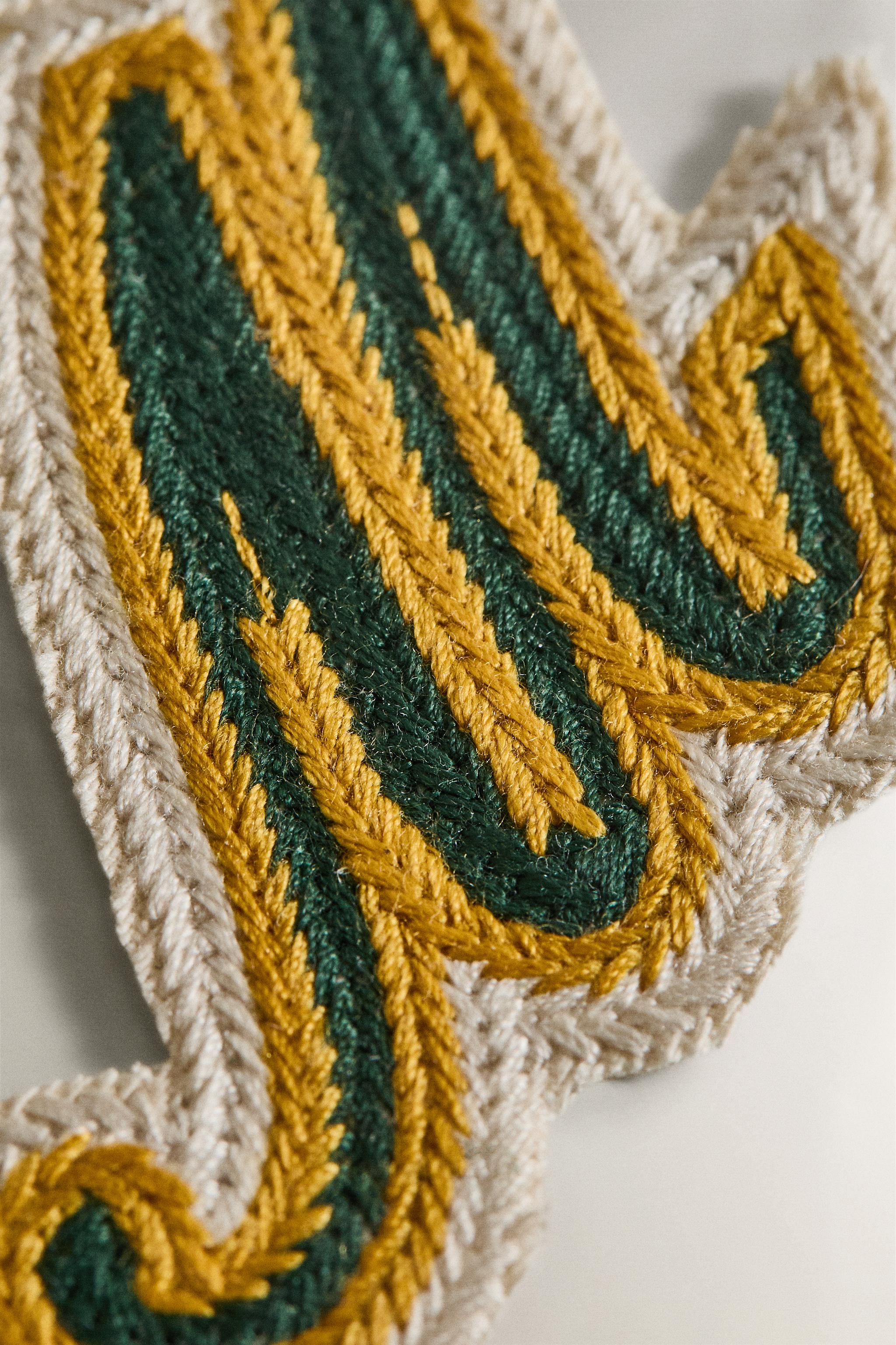 COTTON LETTER M PATCH