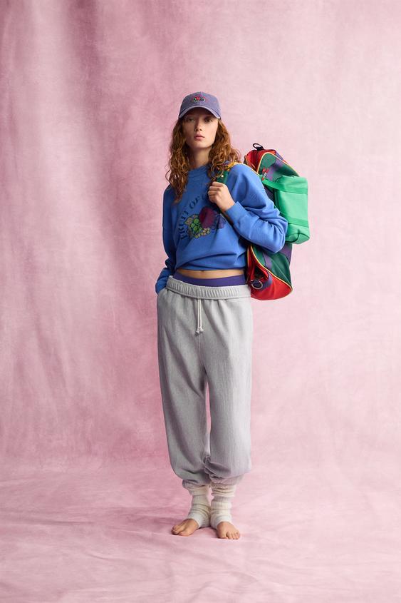 SUDADERA LAVADA FRUIT OF THE LOOM™ - Azulón de Zara - Imagen 0
