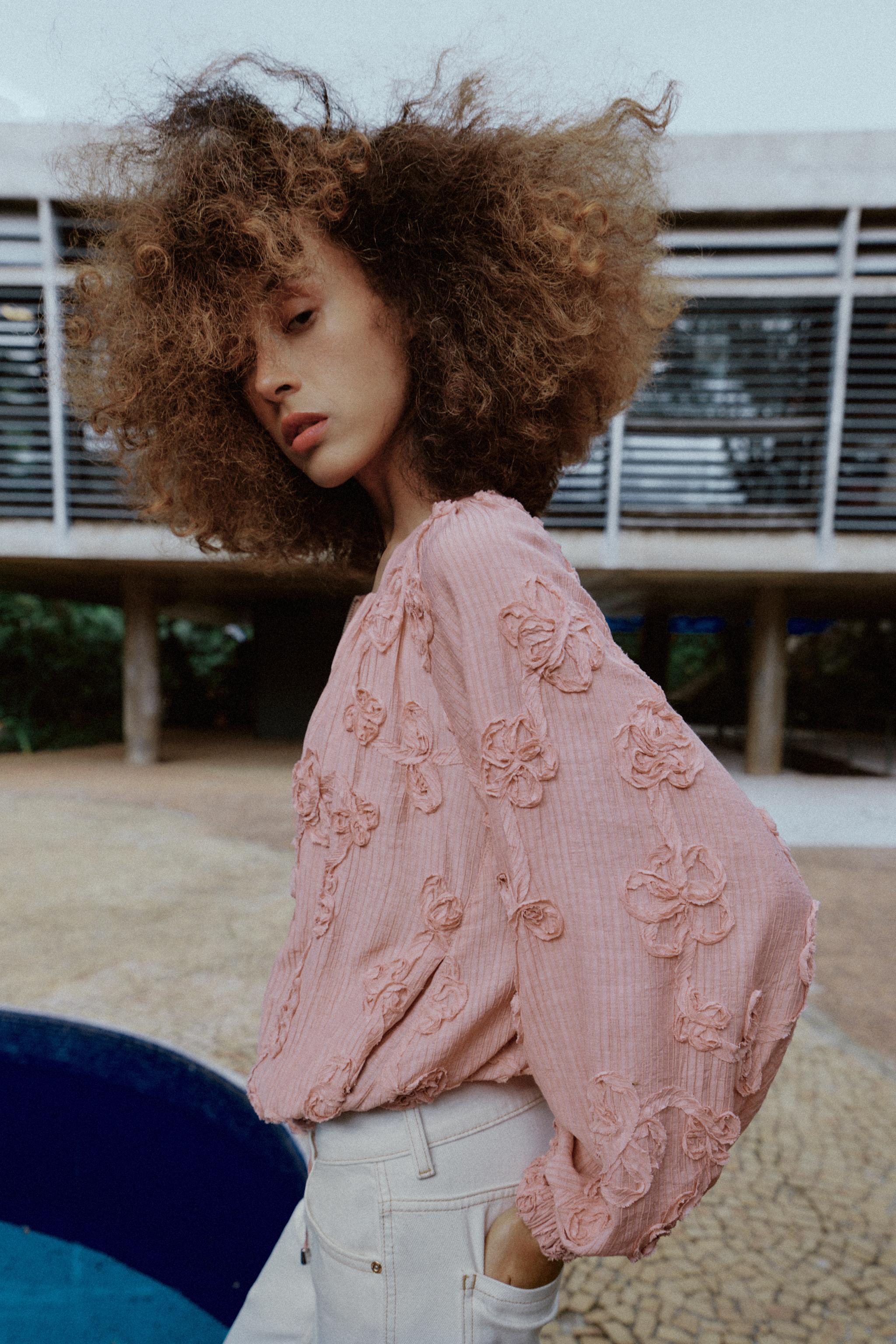 OVERSIZE DOKULU ÇİÇEK CEKET