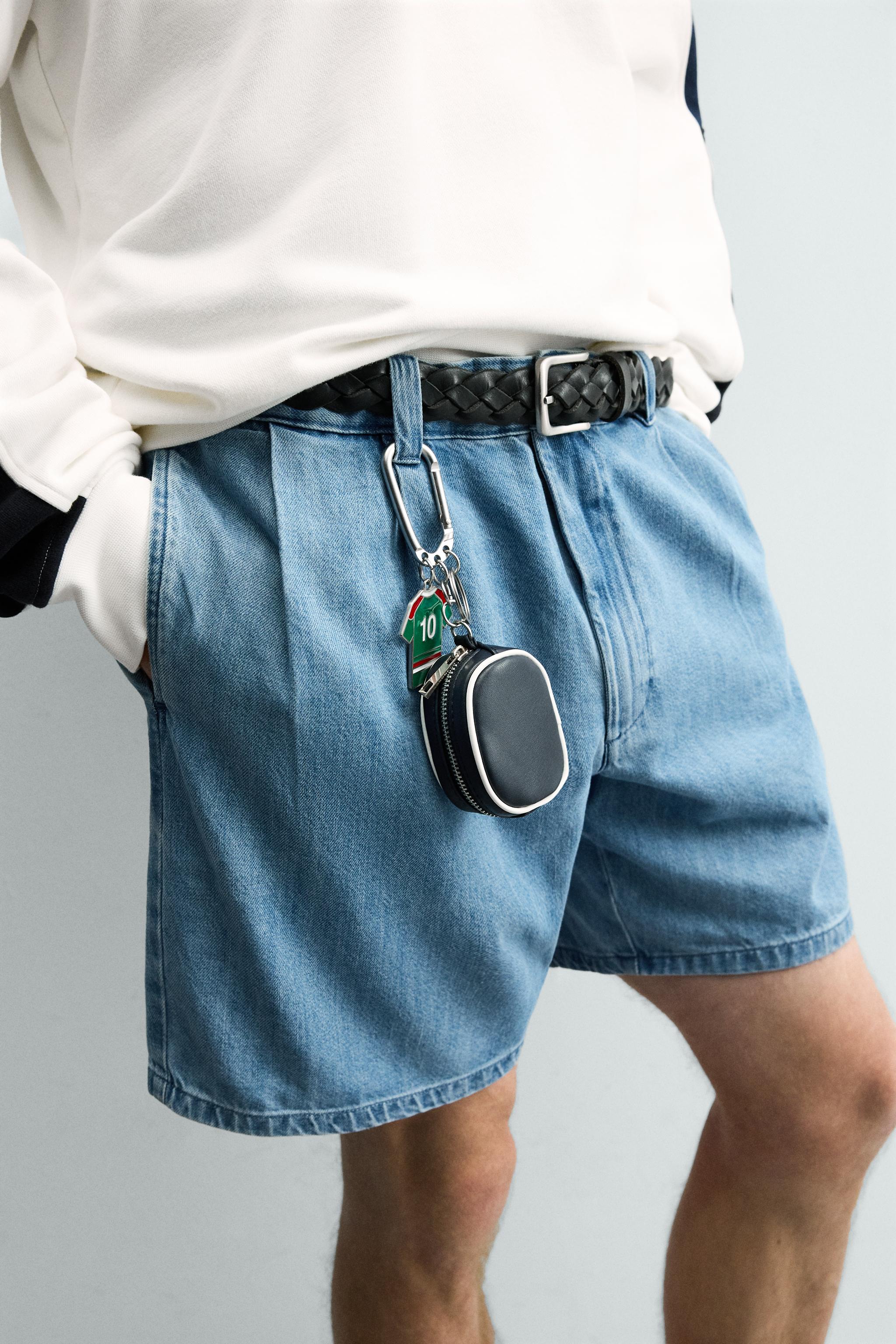 MULTI-CHARM KEYCHAIN