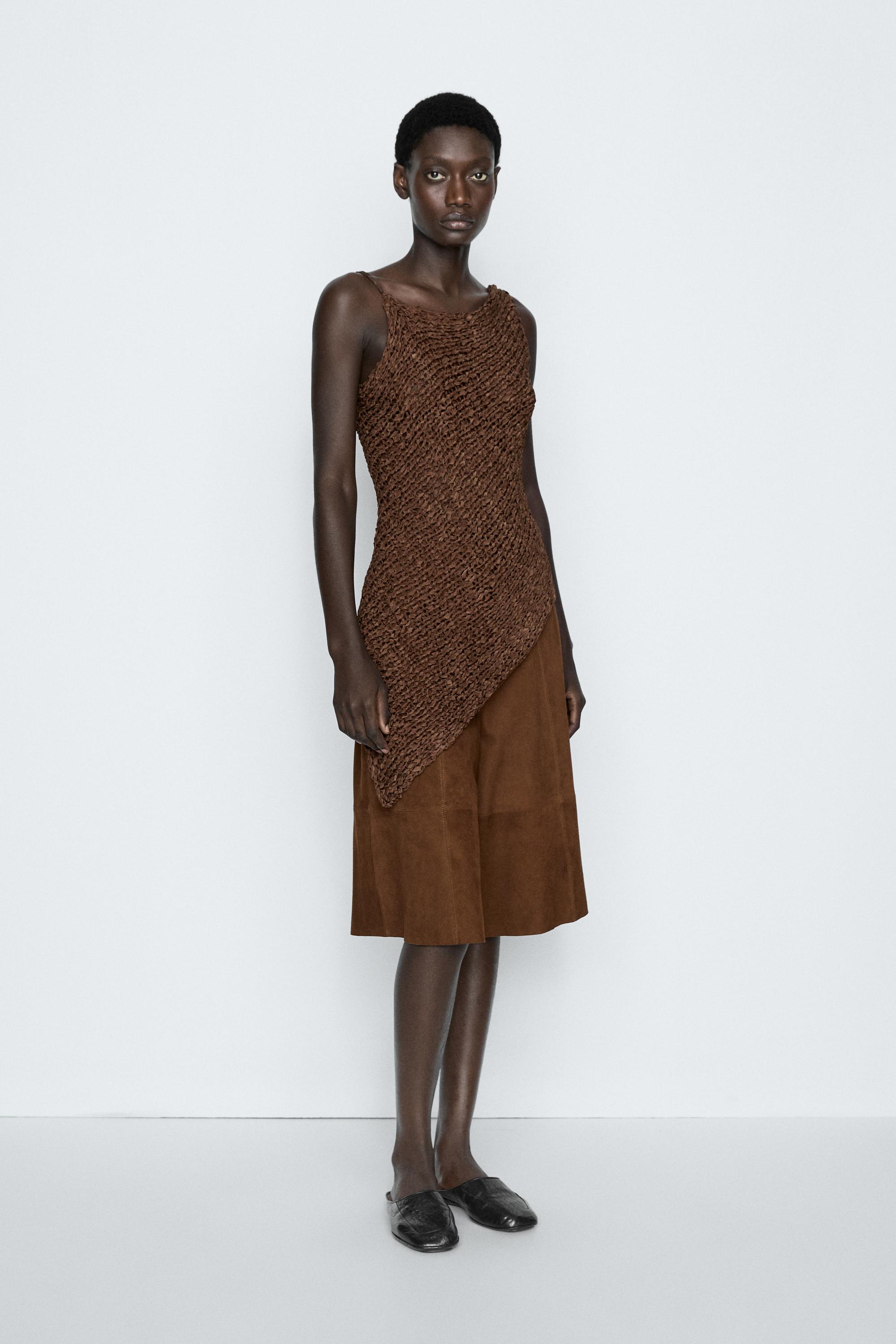 Open-knit asymmetric top - STUDIO