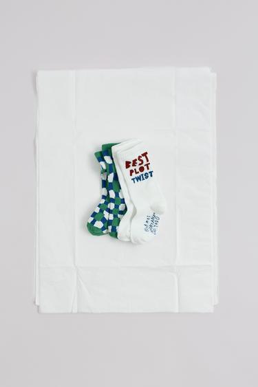 2-PACK OF CLARA CEBRIAN © PRINT MID-CALF SOCKS - White by Zara