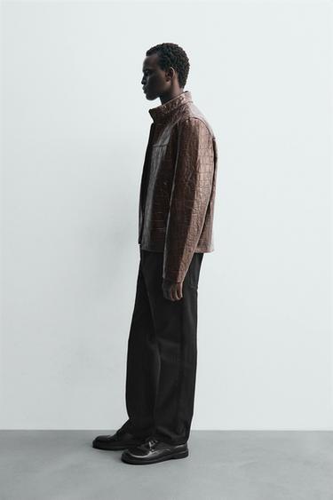 BLOUSON EN CUIR GRAVÉ - Marron de Zara - Image 4