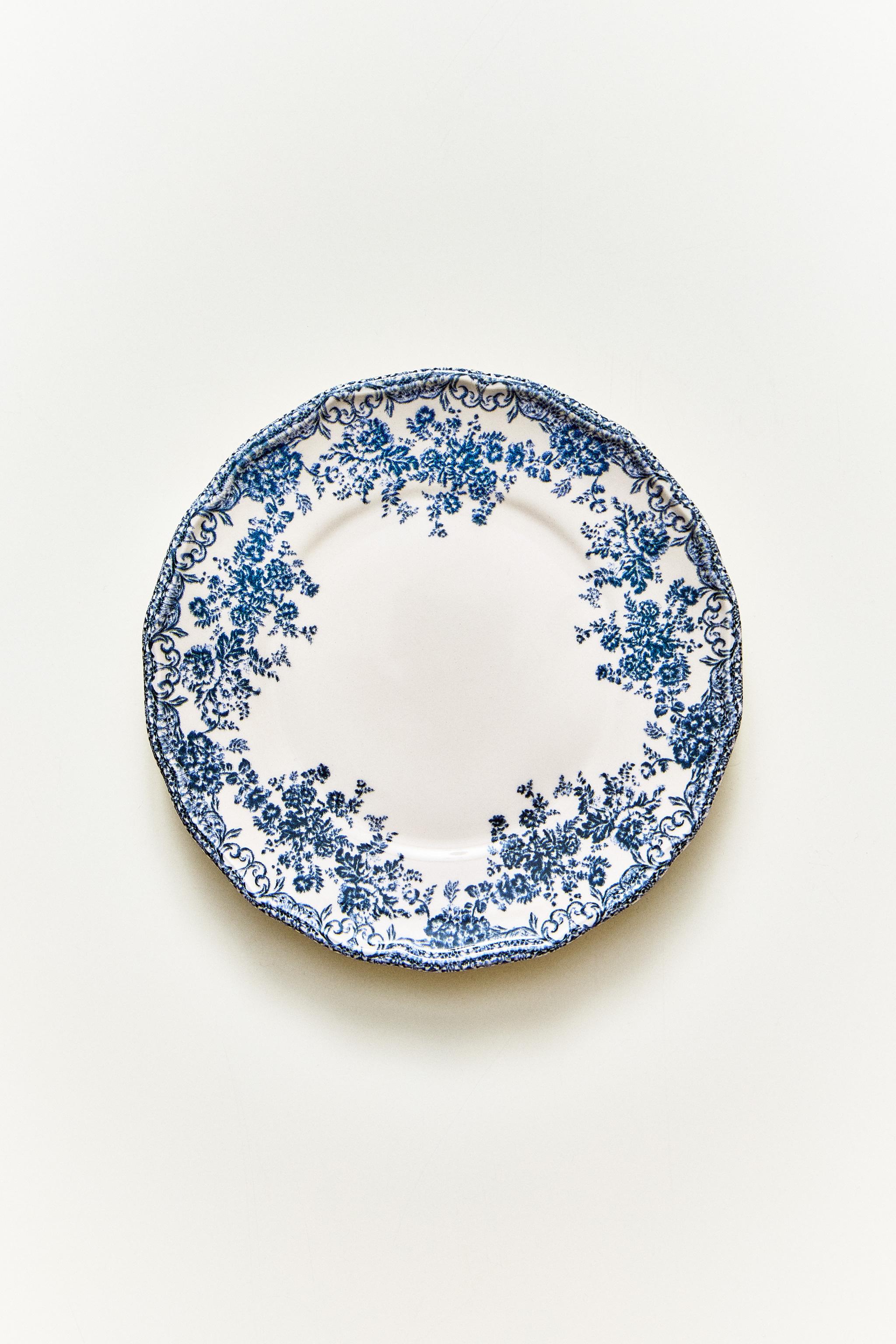 FLORAL EARTHENWARE SIDE PLATE - Blue | ZARA United States