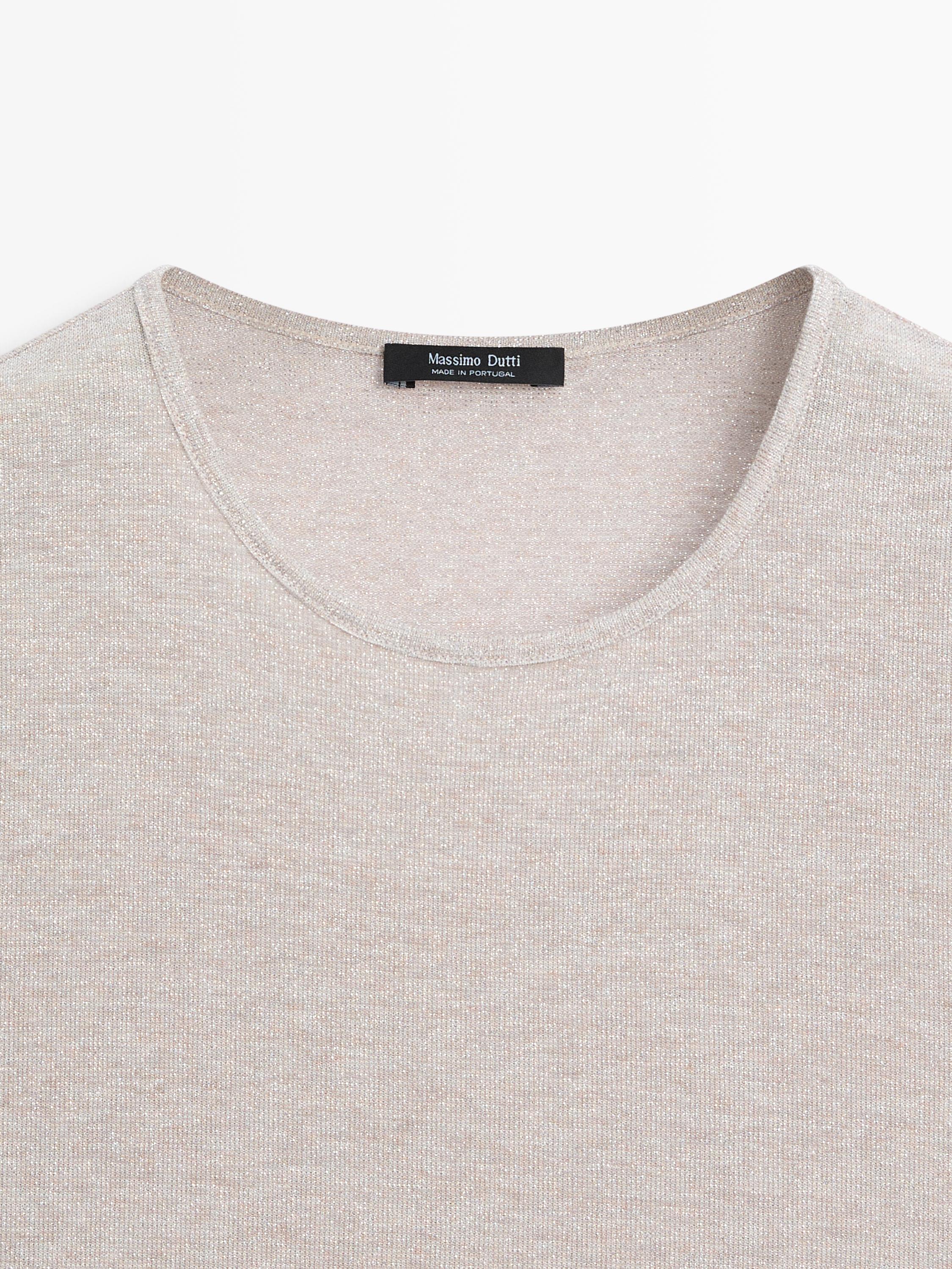 Short sleeve T-shirt with shimmery detail