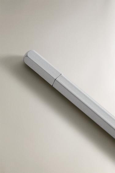 CRAYON CHARBON ALUMINIUM - Argent de Zara - Image 3