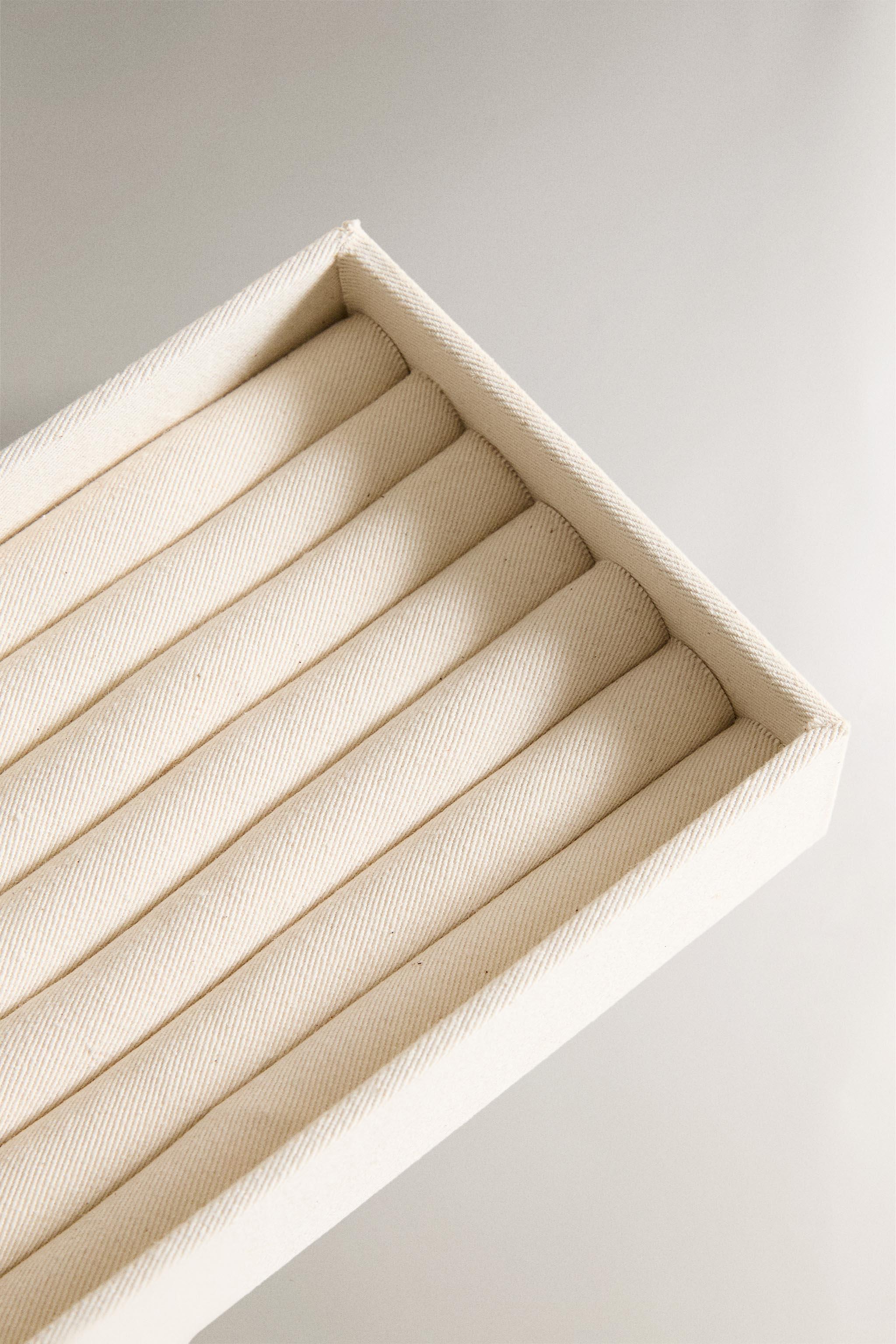 RING ORGANIZER BOX — Ecru