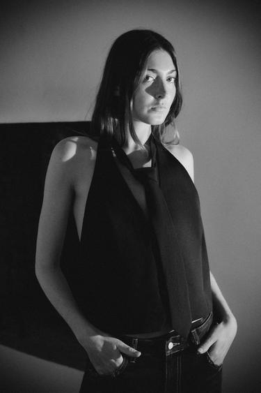 TOP STYLE GILET CRAVATE AMOVIBLE - Noir de Zara