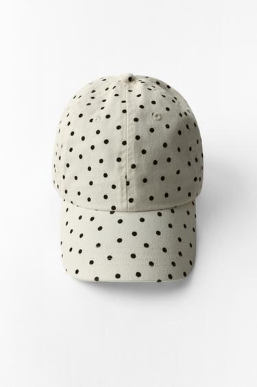 CASQUETTE SERGÉ À POIS CŒURS BRODÉS - Écru de Zara