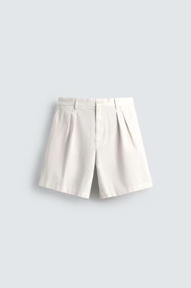 برمودا RELAXED FIT بثنيات - أبيض الخاص بـ Zara
