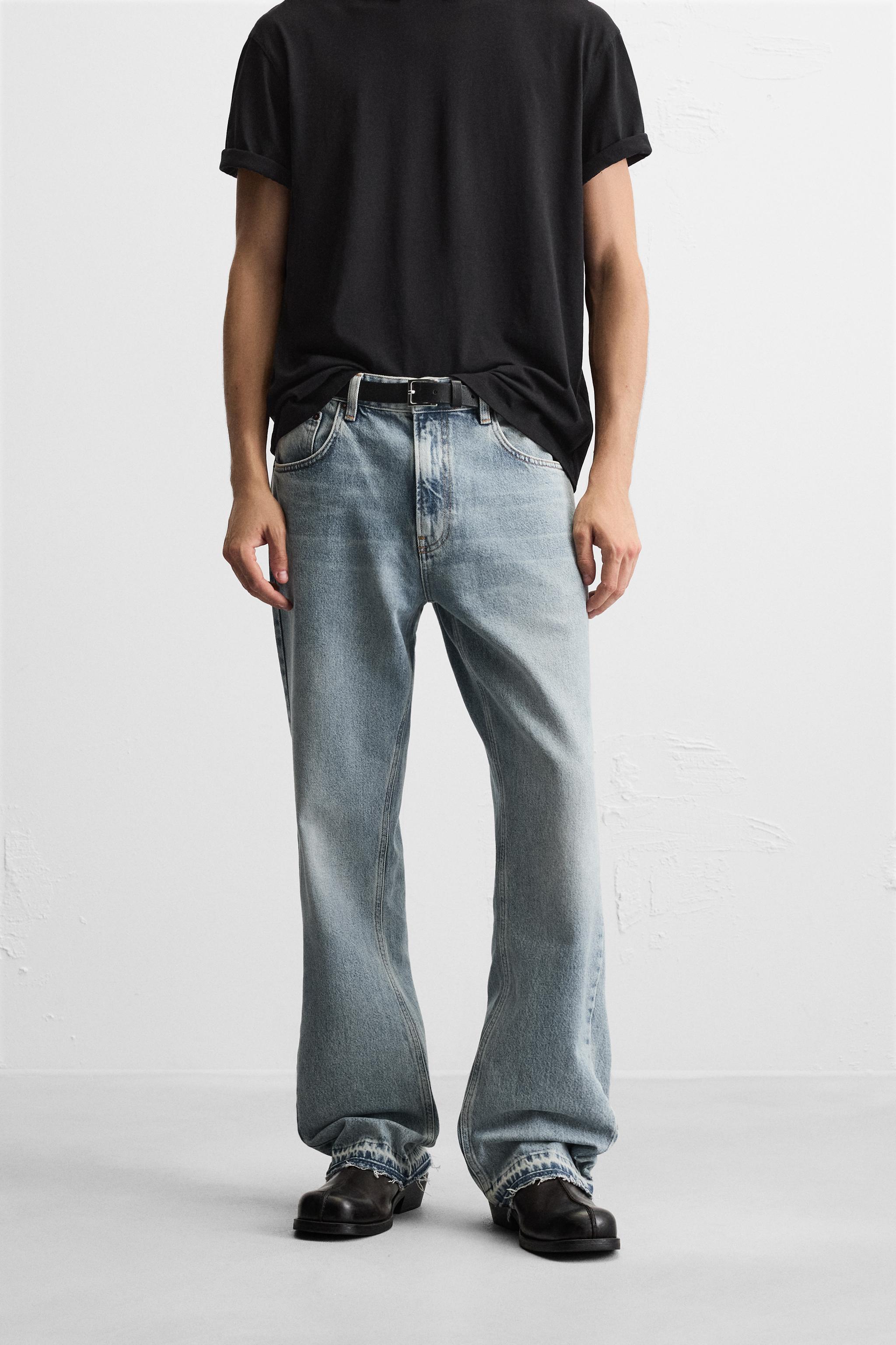 FLARE FIT JEANS