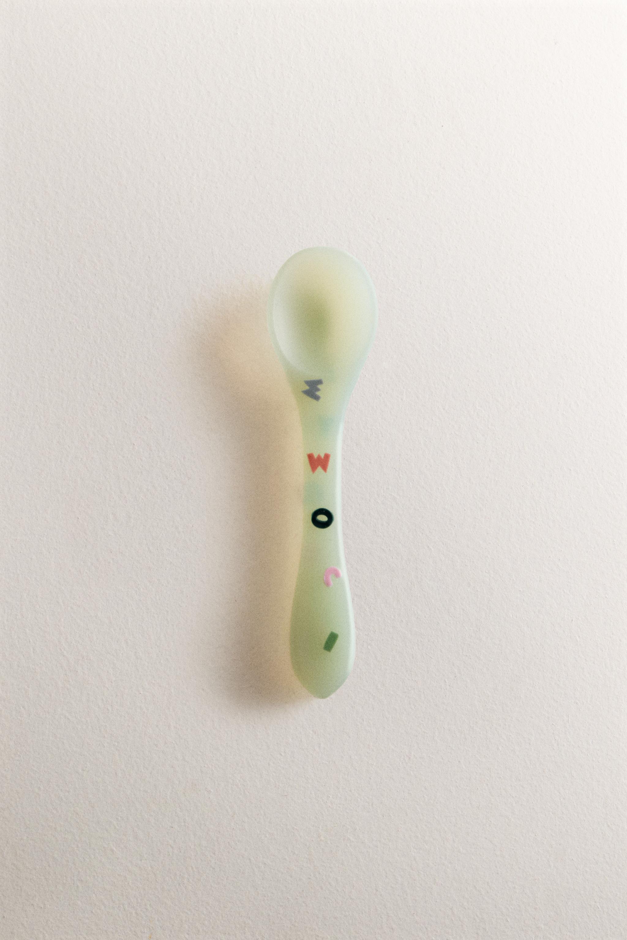 KIDS' SILICONE MICKEY & MINNIE ©DISNEY SPOON