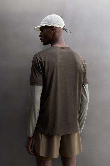 LIGHTWEIGHT STRUCTURED RUNNING T-SHIRT - Mid-green by Zara - Image 2