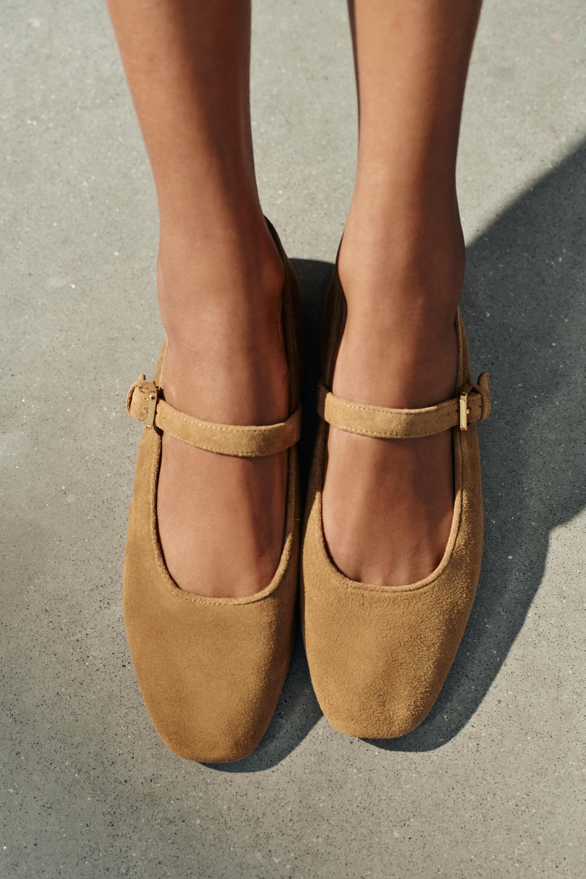 SUEDE BALLET FLATS