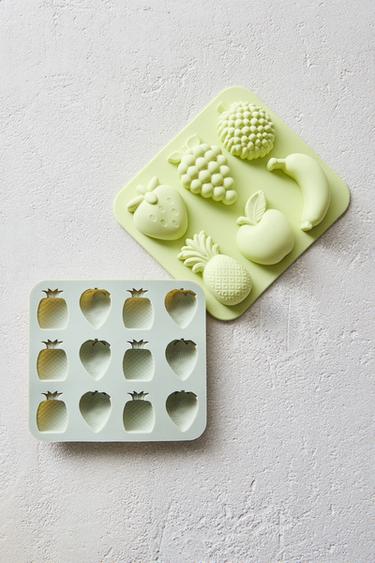 PACK OF FRUIT SILICONE ICE BUCKET TRAYS (PACK OF 2) - Greens by Zara - Image 6