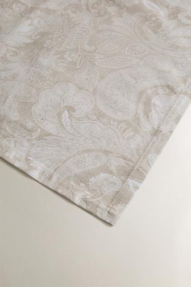 RESIN-COATED PAISLEY PRINT TABLECLOTH - Beige by Zara - Image 2