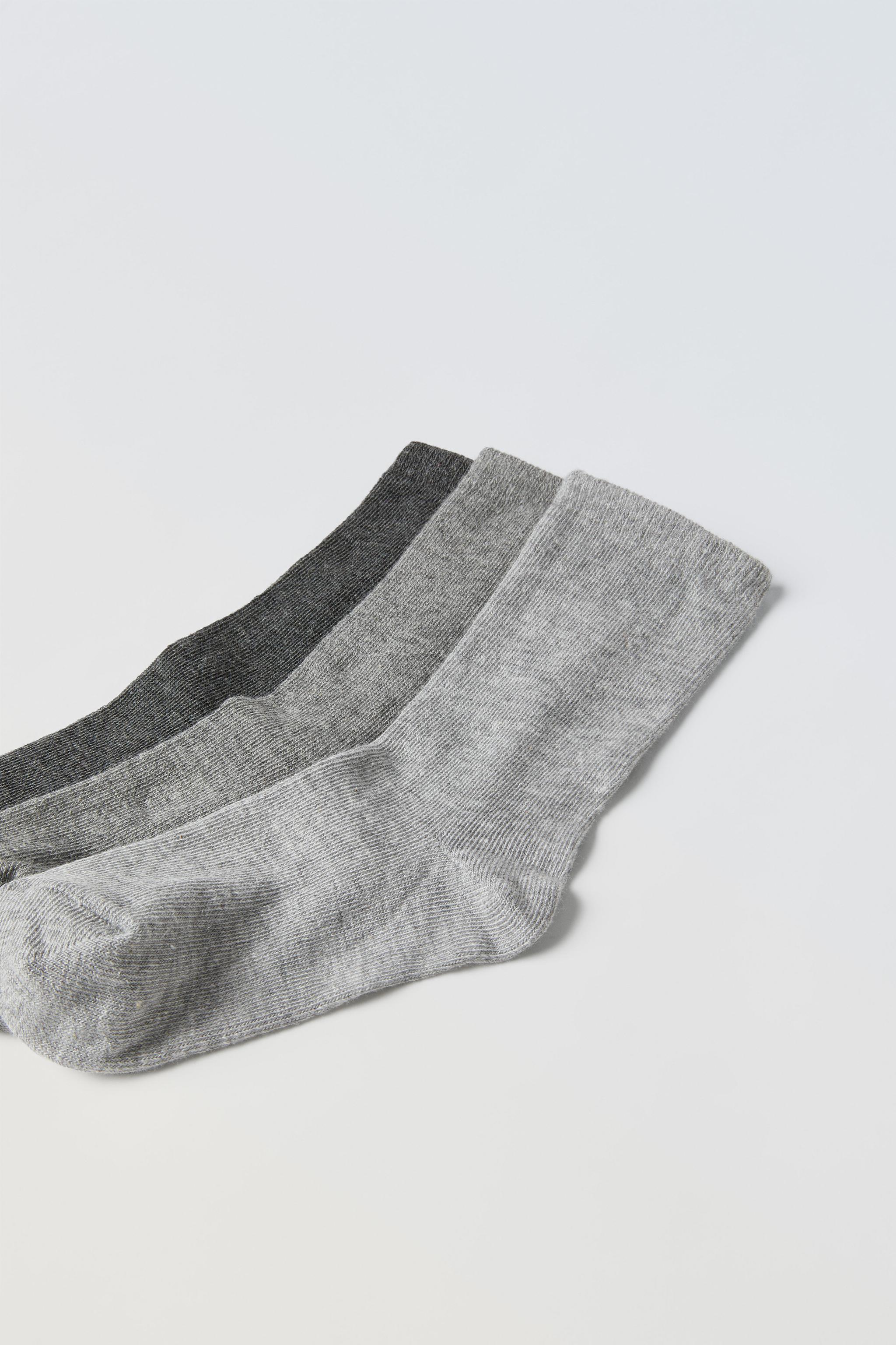 THREE PACK BASIC LONG SOCKS