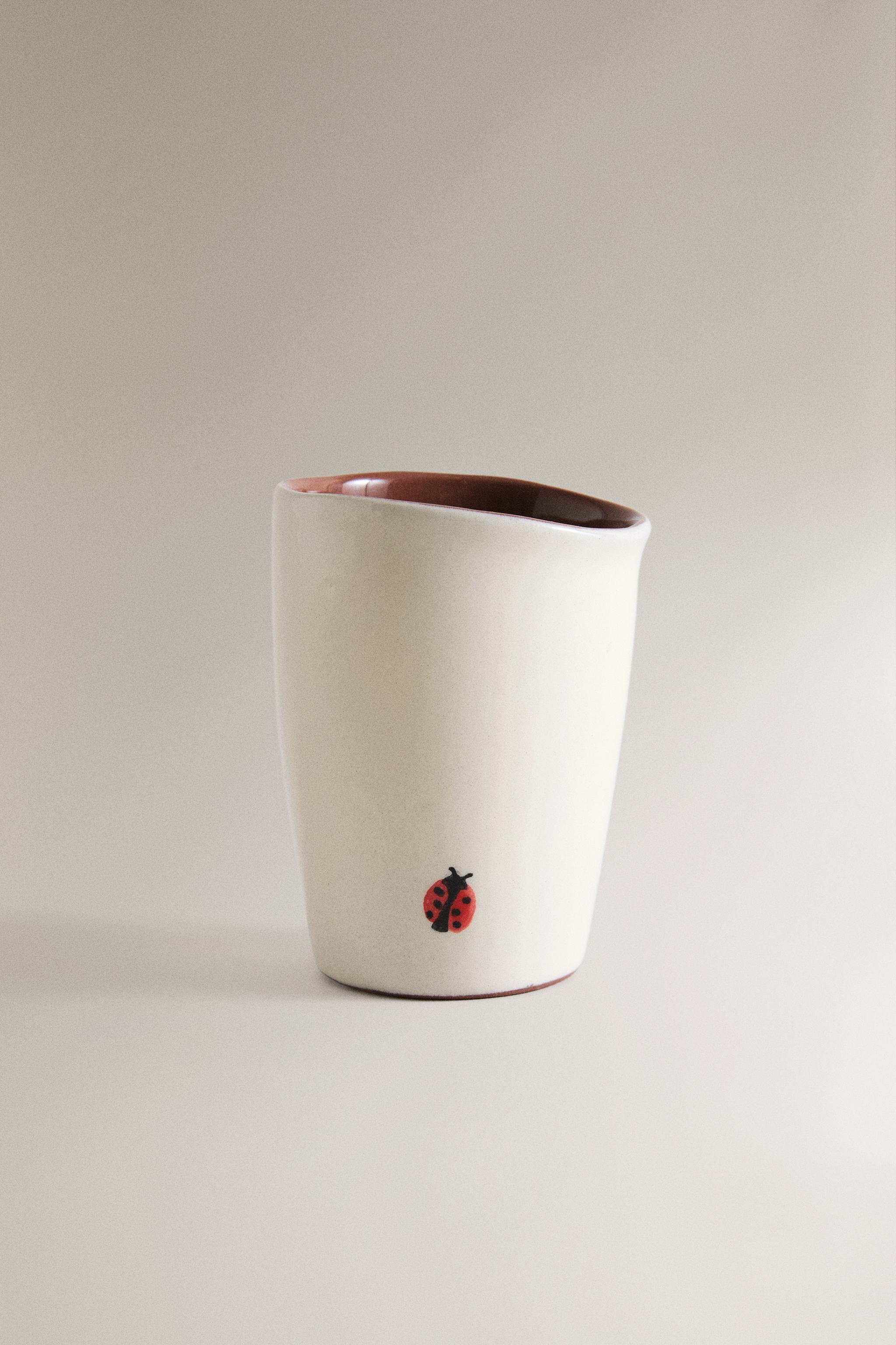 LADYBUG TOOTHBRUSH HOLDER — Beige