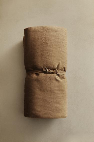 WASHED LINEN TOPPER - Brick by Zara