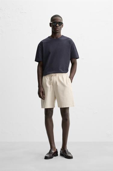 ТЕКСТУРОВАНІ ШОРТИ REGULAR FIT - Світло-бежевий Zara
