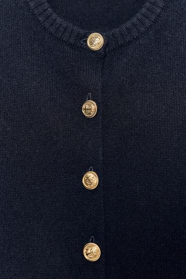 GILET EN LAINE À BOUTONS DORÉS - Bleu marine de Zara - Image 6