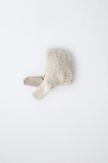 FAUX SHEARLING HOOD WITH CHECK LINING - Ecru by Zara