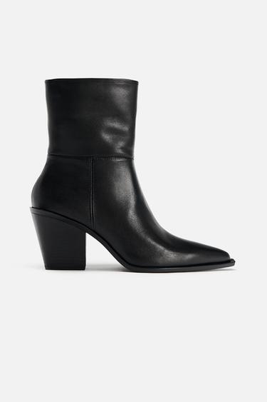 LEDERSTIEFELETTE MIT SPITZER ZEHENPARTIE - Schwarz von Zara
