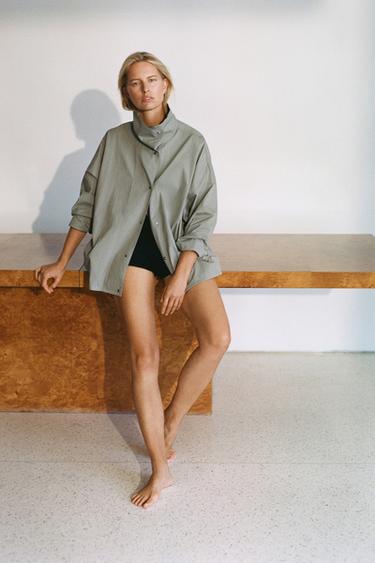 Chaqueta cuello alto mezcla algodón - Gris azul de Zara