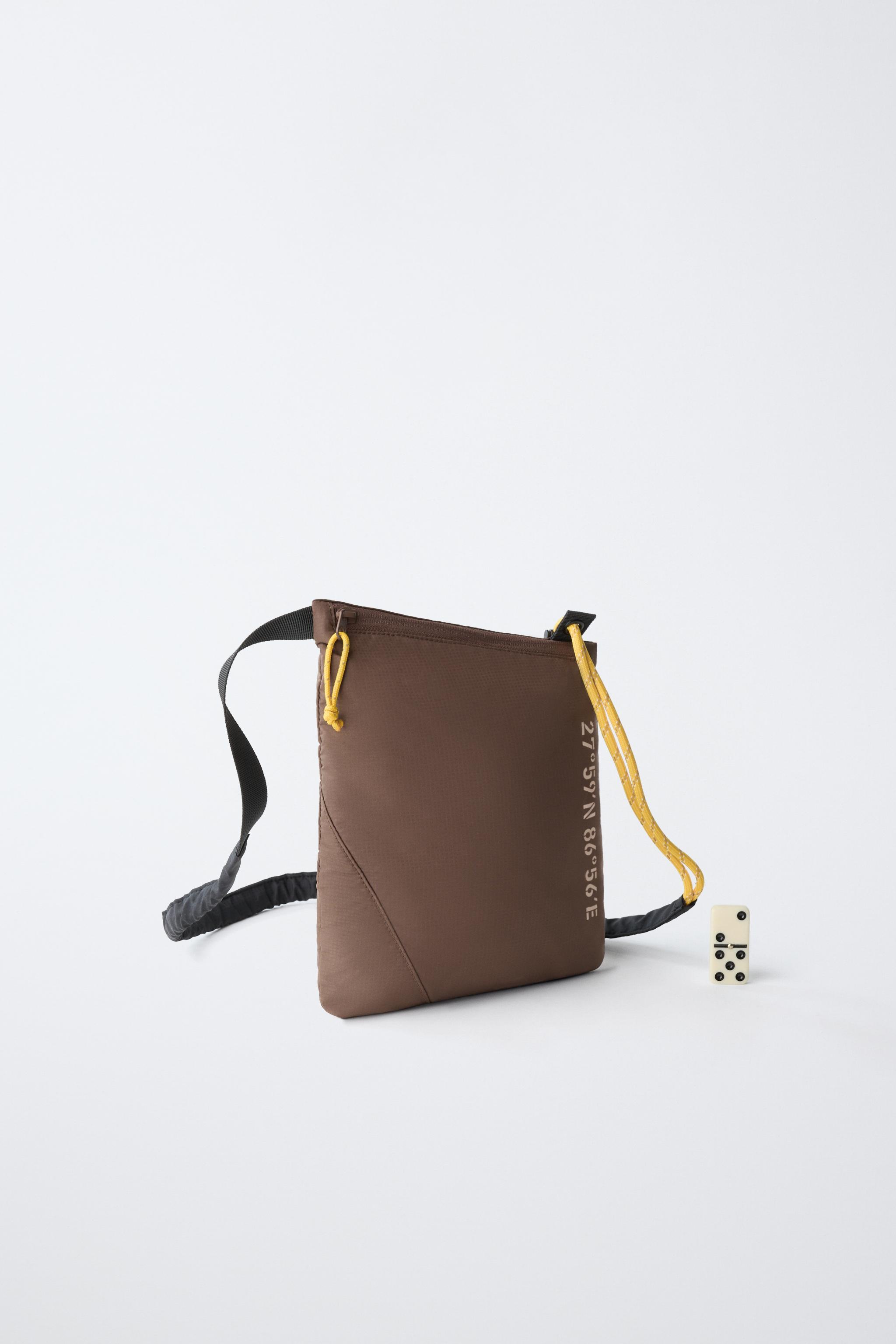 SPORTY CROSSBODY BAG