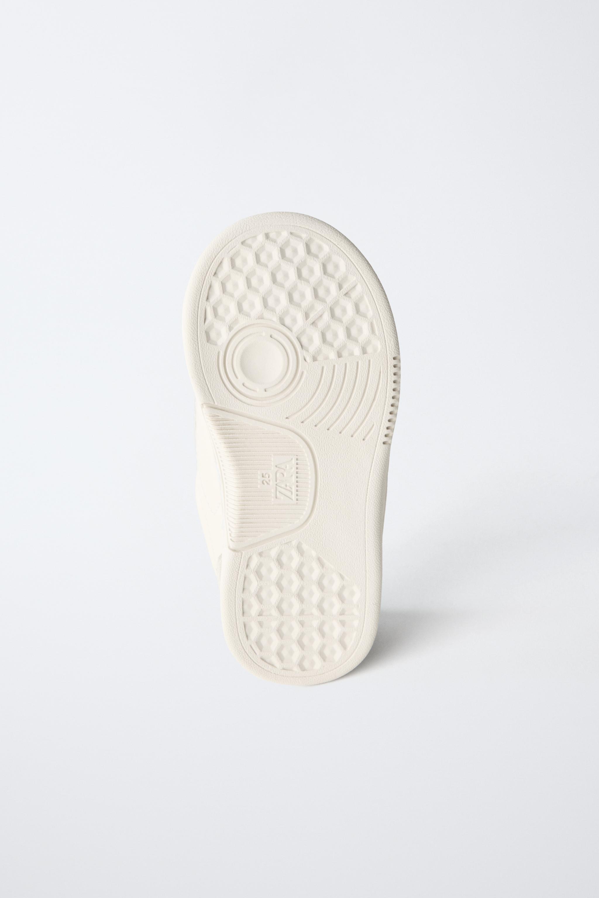 TENNIS OU BASKET EN CUIR