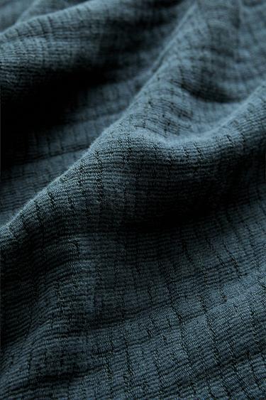 TEXTURED COTTON BLANKET - Blue by Zara