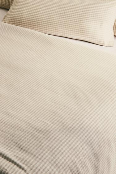 DYED THREAD CHECK DUVET COVER - بيج فاتح الخاص بـ Zara