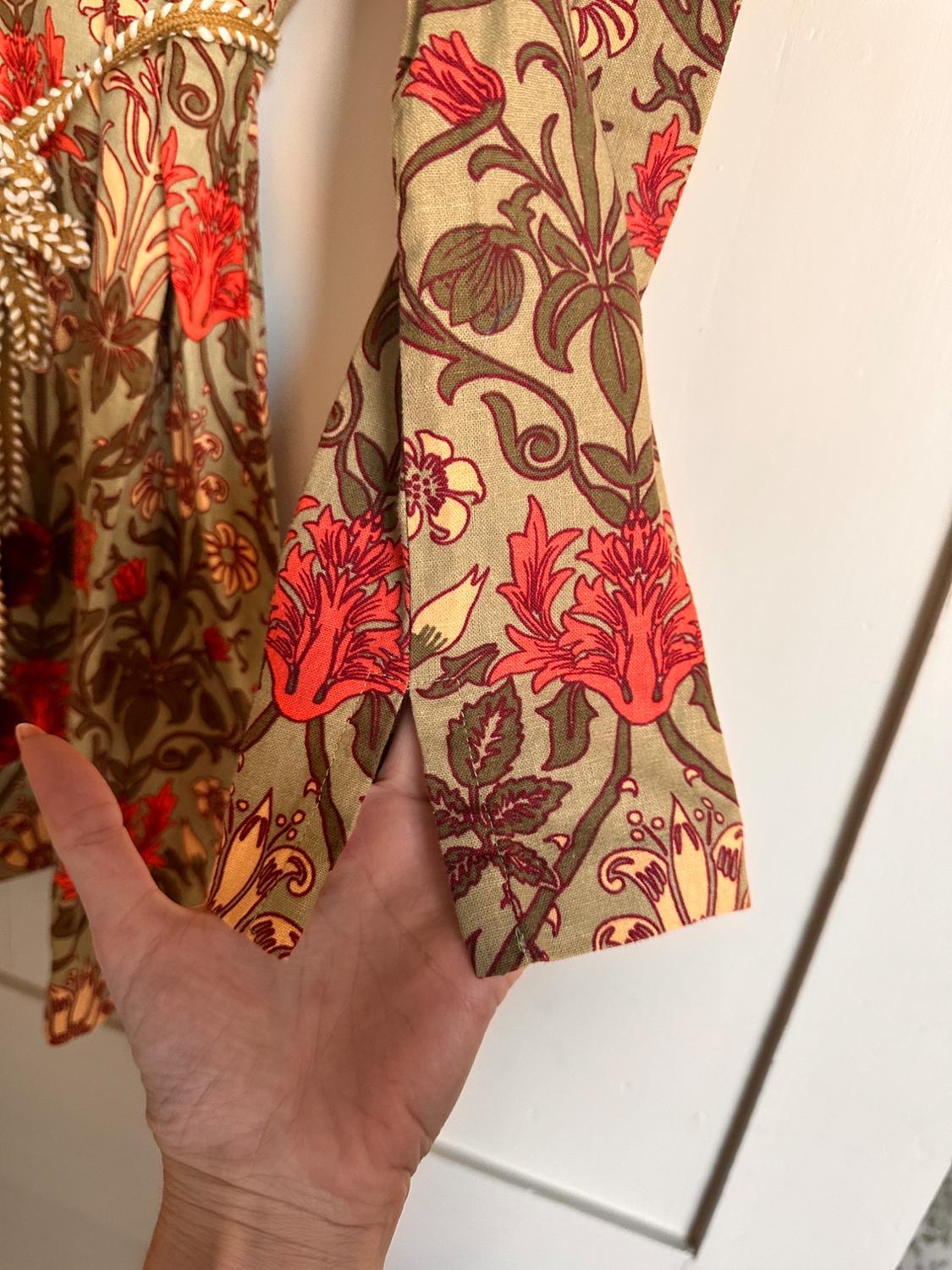 PRINTED DRESS WITH BELT - Image 8