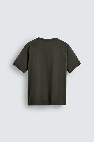 T-SHIRT RELAXED FIT LÉGER - Kaki foncé de Zara - Image 7