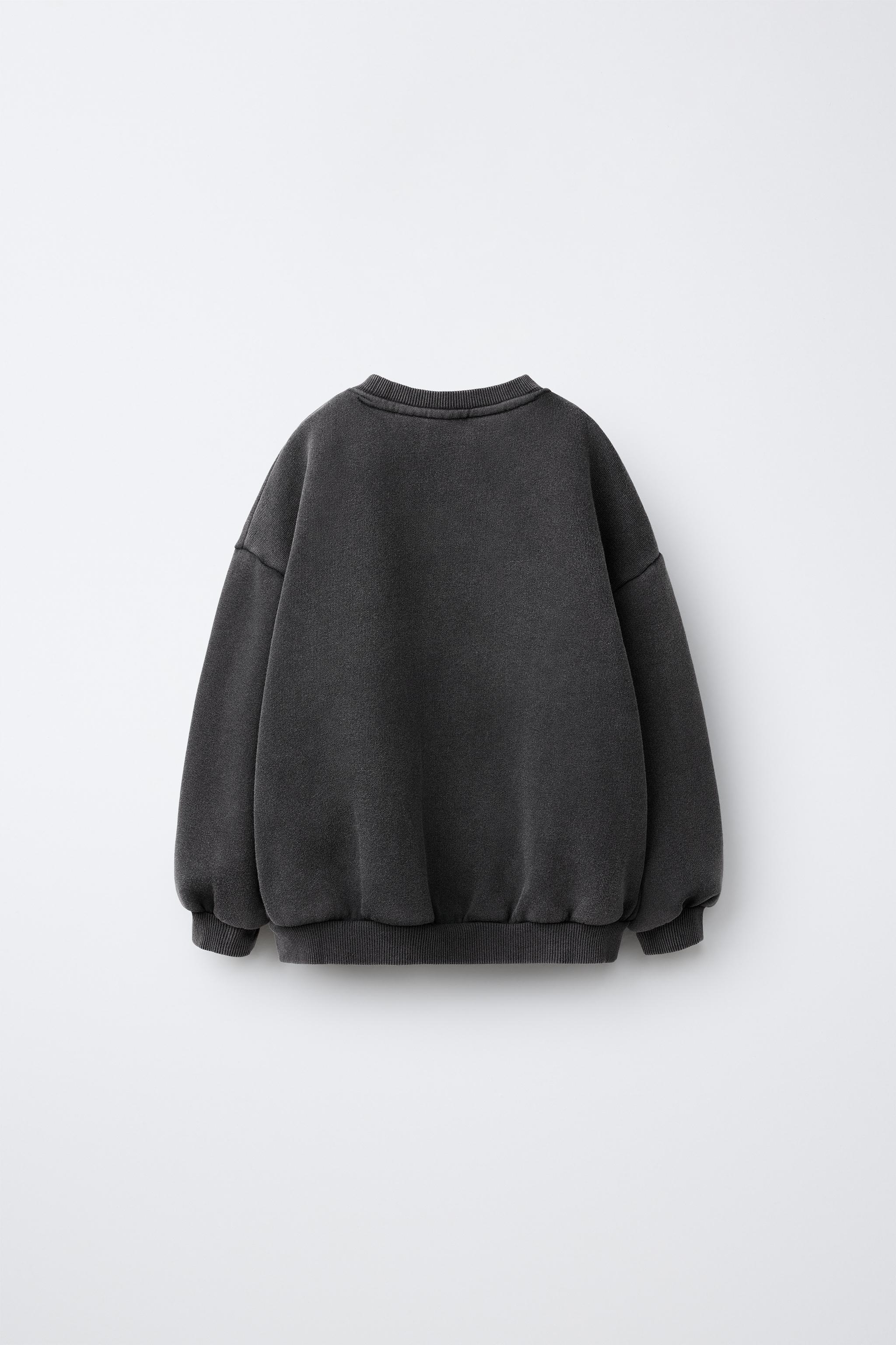 HELLO KITTY © SANRIO SWEATSHIRT