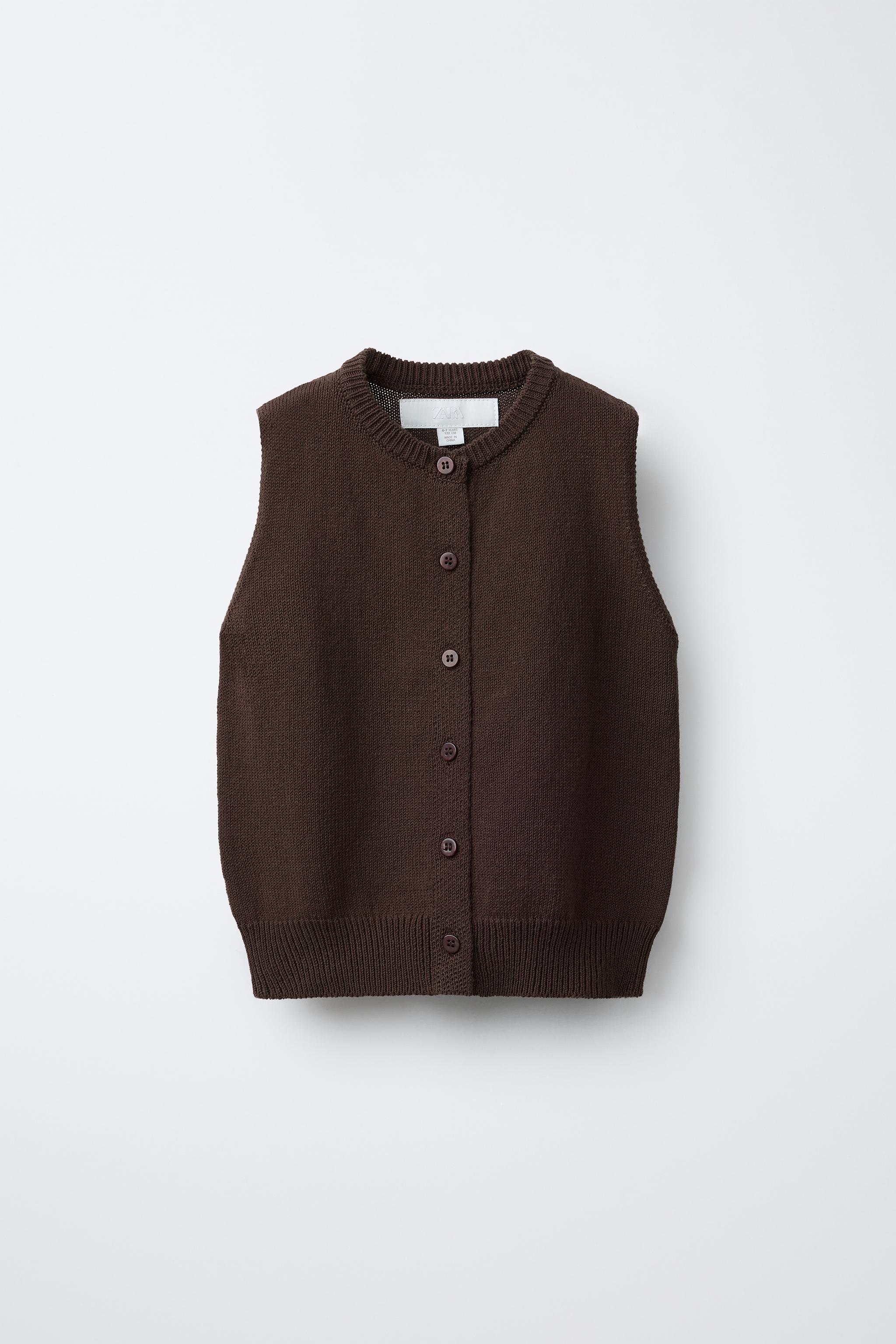 GILET EN MAILLE À BOUTONS