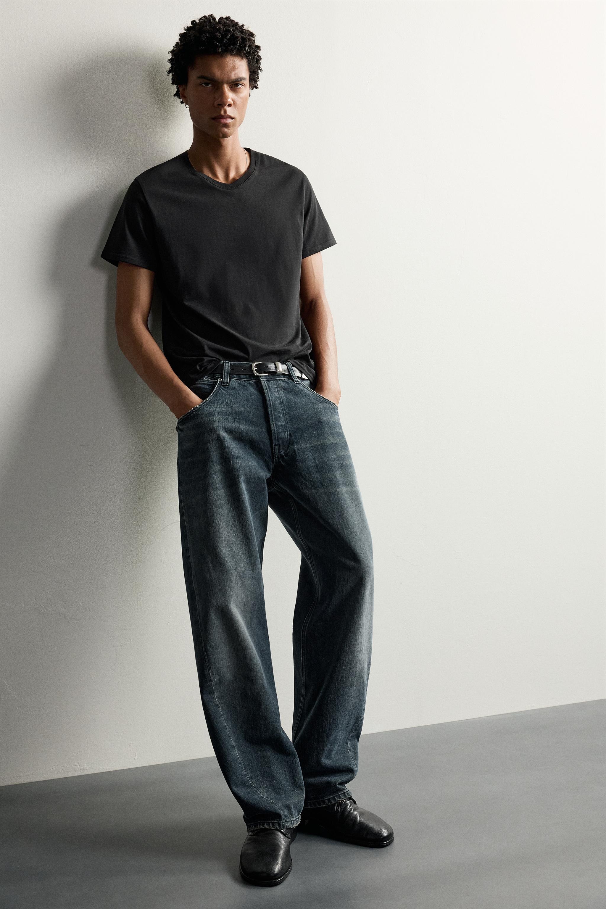 JEANS LOOSE FIT COSTURA GIRADA