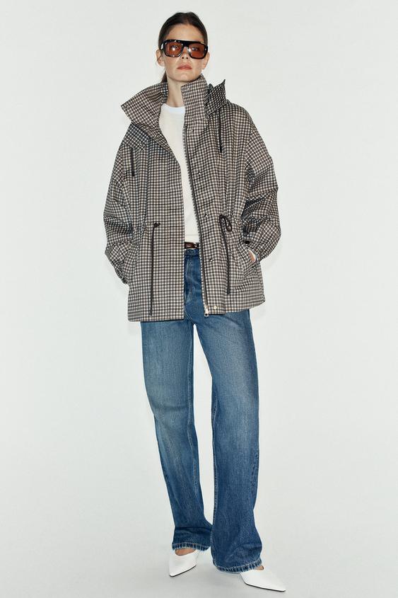 جاكيت كاروهات بغطاء رأس - البني الخاص بـ Zara - صورة 0
