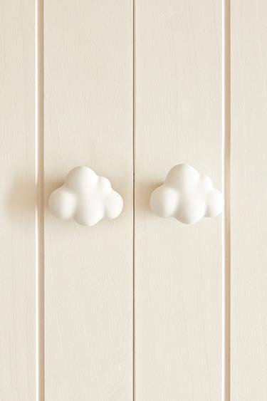 Zara SET OF CHILDREN’S CLOUD KNOBS (SET OF 2) - White