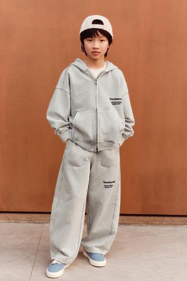 TEXT ZIP-UP HOODIE - Light grey by Zara